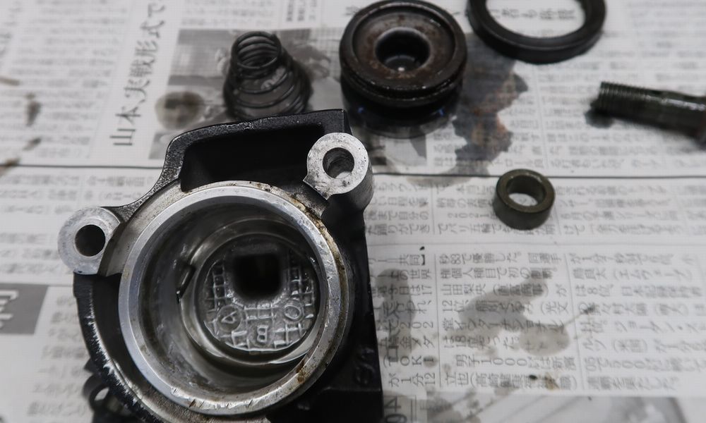 クラッチプッシュレバーのオーバーホール